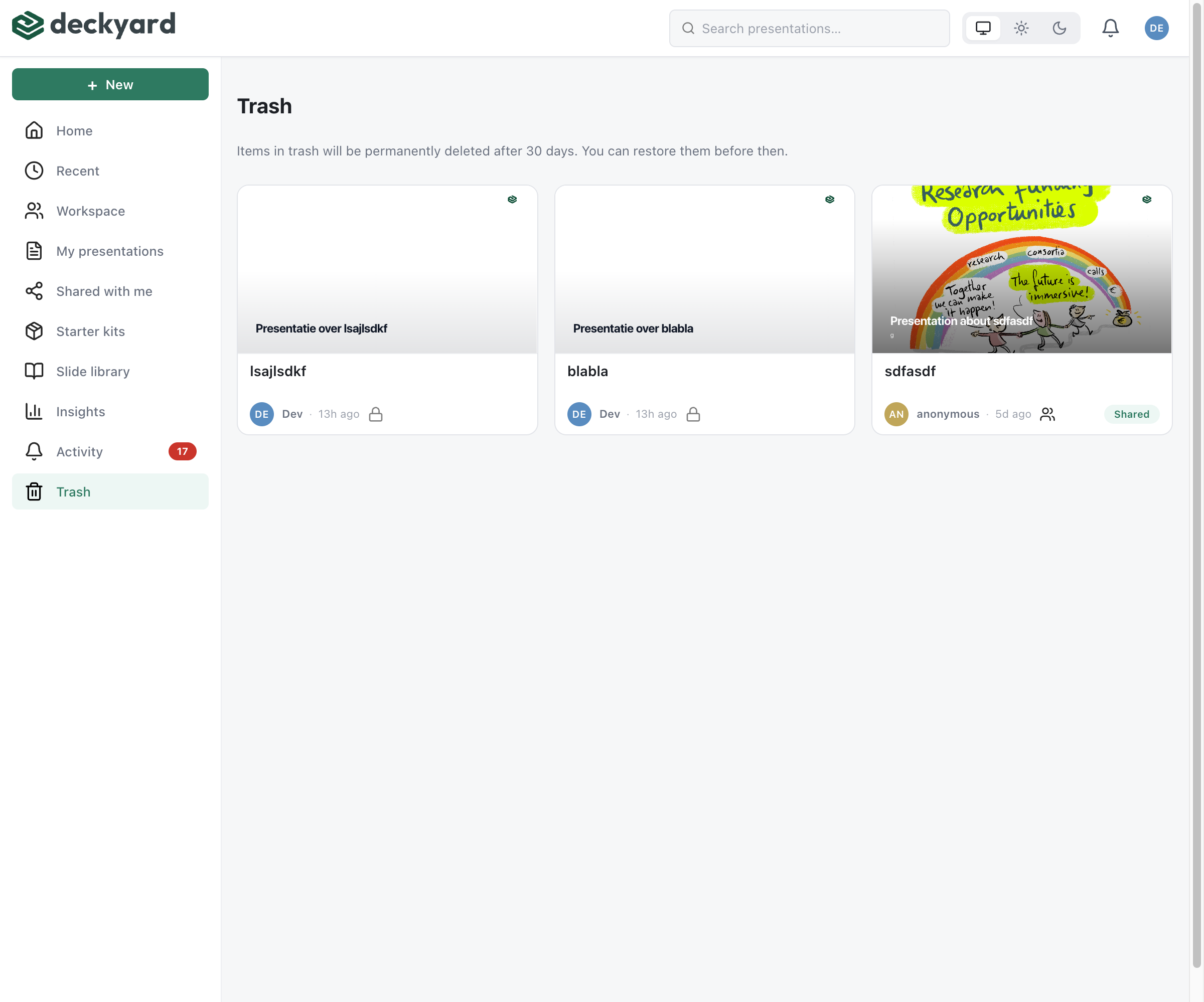 Trash page showing deleted presentations with 30-day retention notice and restore options